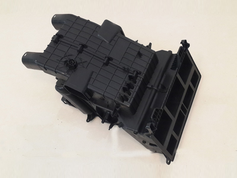 金龍起舞廣納九州福，辭舊迎新再發(fā)八方財(cái)